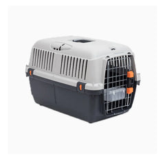 أم بي أس حامل تنقل باب حديد صغير