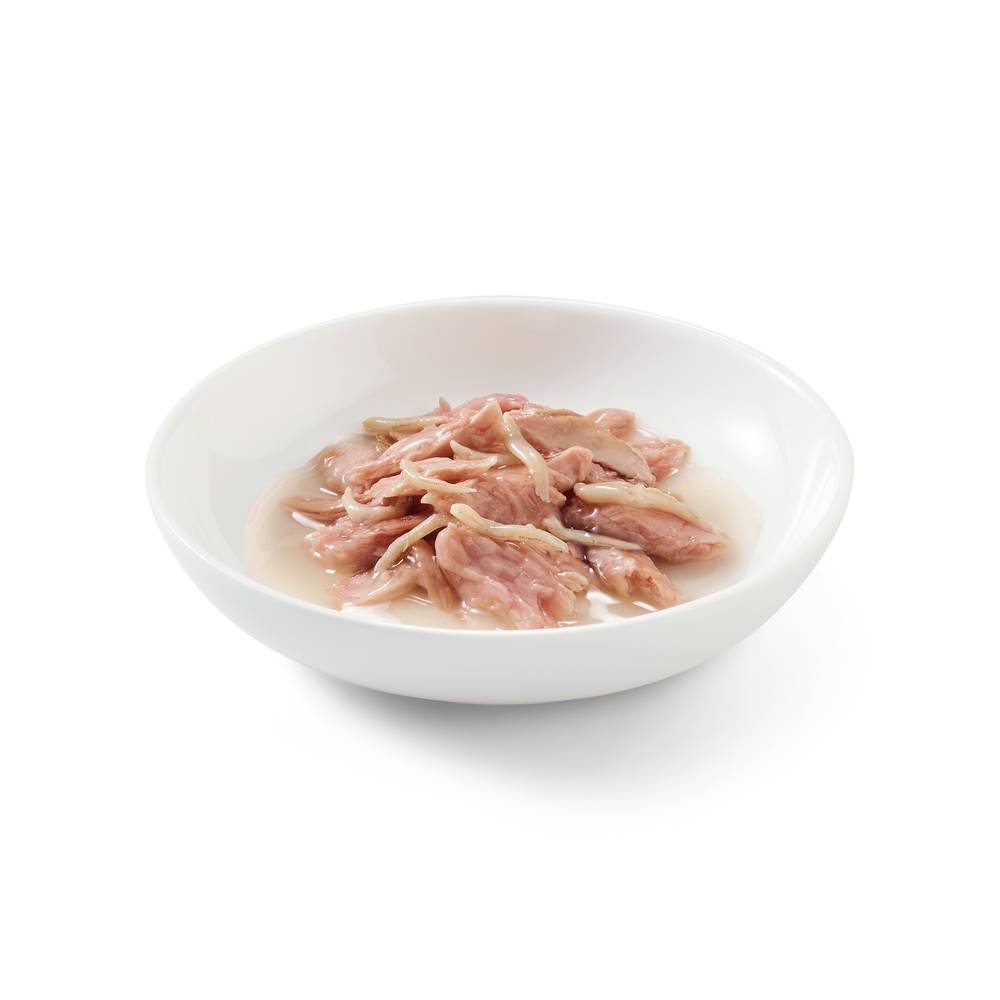 2- طعام رطب للقطط شيزر معلبات تونا مع صغار السمك والأرز وجبة طبيعية بالجيلي 85 جم